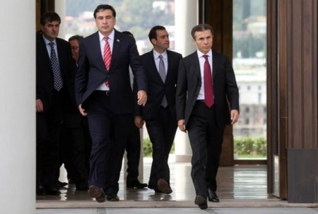 “Saakaşvilinin partiyası xəstə bir liderin rəhbərlik etdiyi təriqətdir”