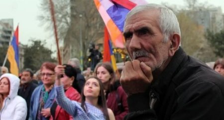 Ermənistan DƏYİŞİM YÖNÜMDƏ...