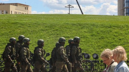 Müharibə rusları yarı böldü: 50 faiz Ukrayna ilə sülh istəyir