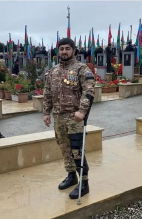 “Məkan MTK” Suraxanıda Vətən müharibəsi iştirakçısının qarajını buldozerlə dağıtdı...