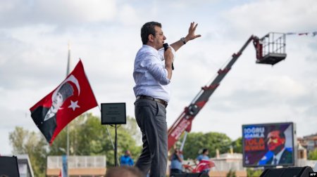 Ərdoğan İmamoğlunun həbsinə görə etirazlar fonunda qalib gələ biləcəkmi?