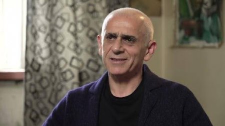 “Onun adını verən kimi əl-ayağa düşdülər”