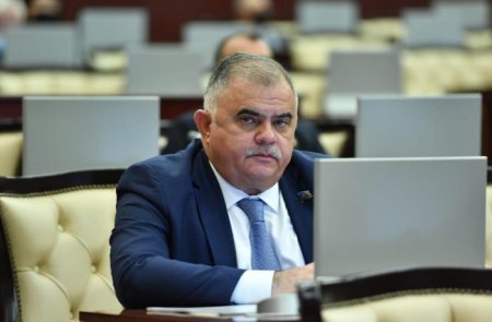 Həm sülhdən danışır, həm də atəşkəsi pozur: 